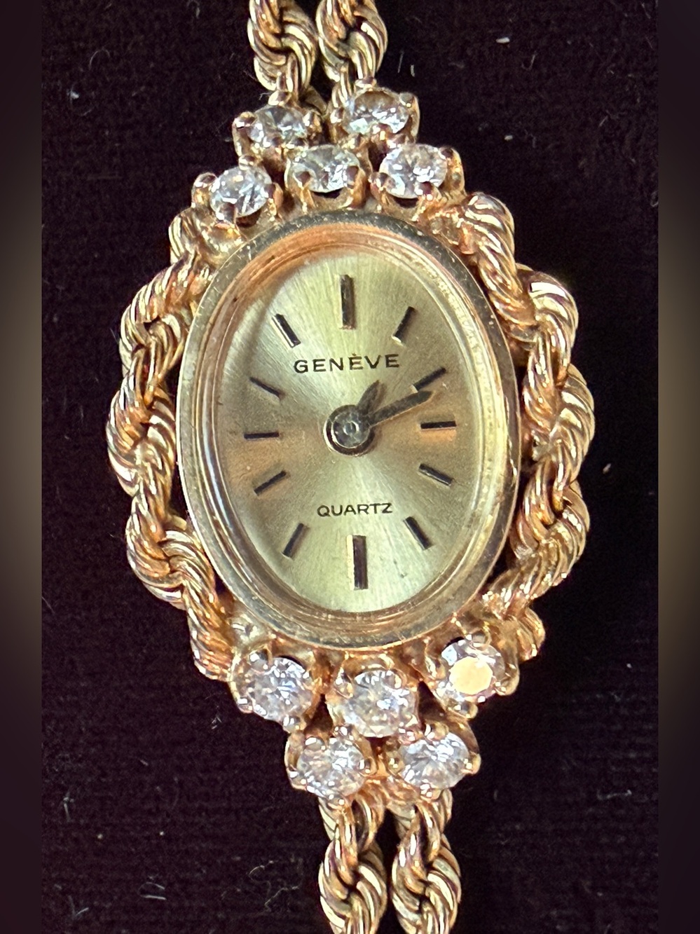 Geneve Quartz Vintage Gold-Tone Diamond Bracelet Watch